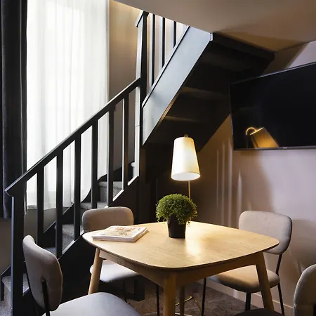 Rayz Eiffel 公寓式酒店 4*