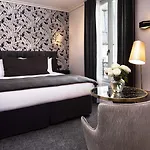 Rayz Eiffel Hotel apartamentowy Paryż