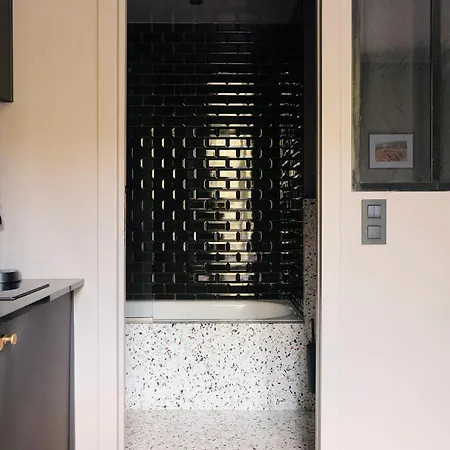 Rayz Eiffel 4* Paris