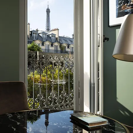 Rayz Eiffel Apart-hotel Paris