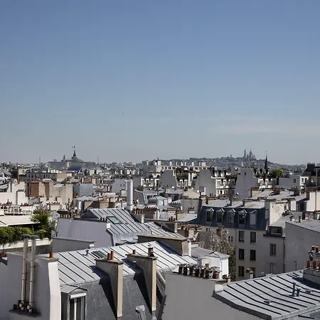 Rayz Eiffel 4* Paris