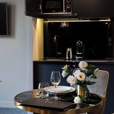 Rayz Eiffel Apart-hotel Paris