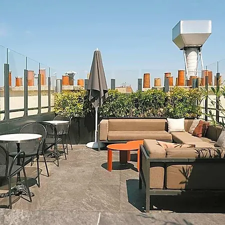 Aparthotel Rayz Eiffel 4*