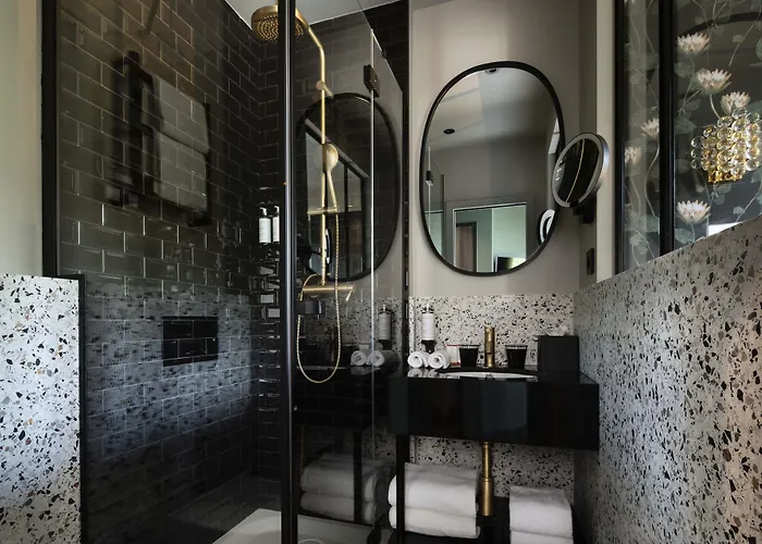 Rayz Eiffel 4* Parigi