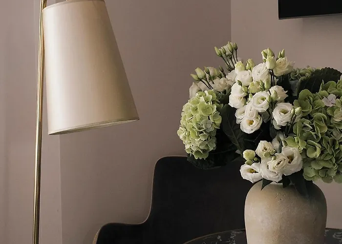 Rayz Eiffel Aparthotel 4*